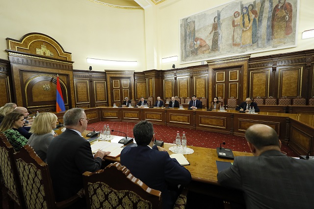 Премьер-министр Пашинян принял делегацию специальных посланников ЕС и государств-членов ЕС по вопросам Восточного партнерства