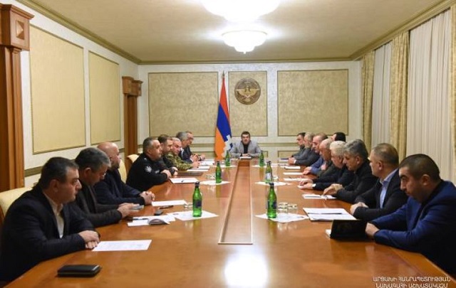 Совет безопасности Арцаха принял решение направить письмо командованию российских миротворческих войск