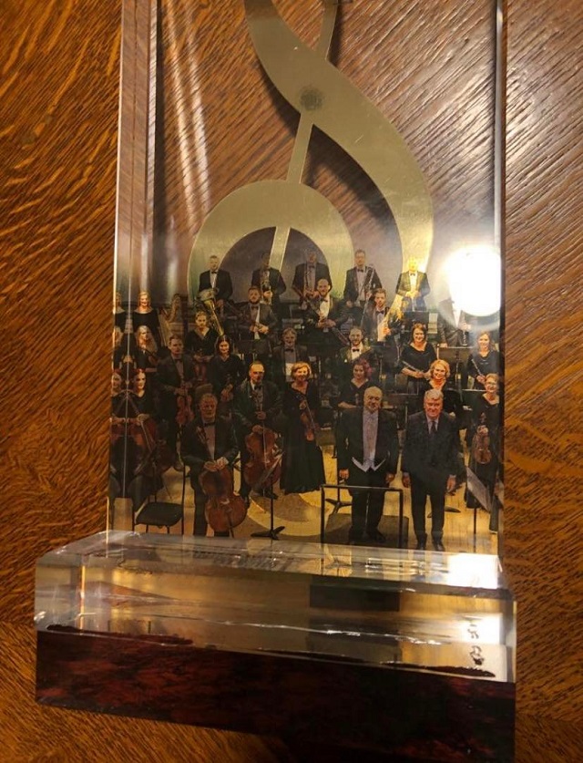 Каунасский симфонический оркестр под управлением Константина Орбеляна получил награду «Золотой диск»