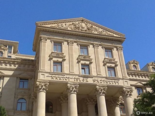 Азербайджан выразил протест Франции в связи с резолюцией парламента