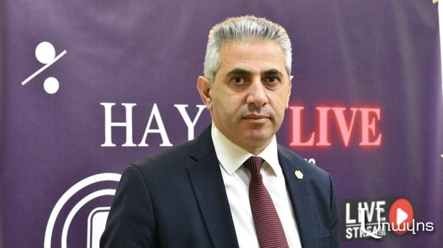 Эдгар Казарян: «Никол Пашинян заявляет, что Азербайджан собирается совершить новый геноцид в Арцахе, но также говорит, что называть кого-то турком не должно считаться оскорблением и чем-то плохим»