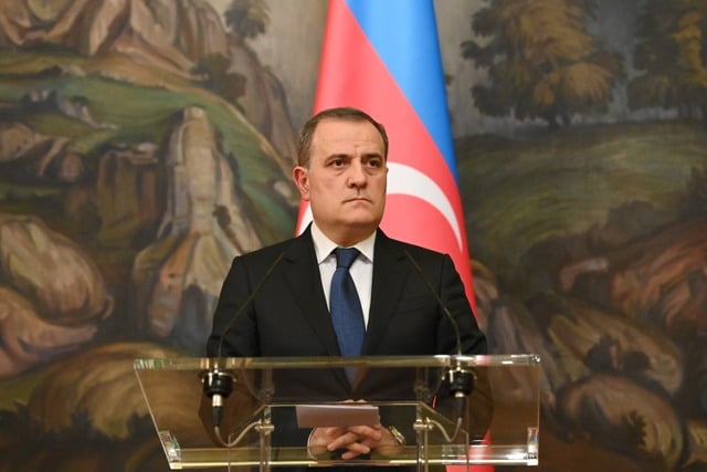 Глава МИД Азербайджана Джейхун Байрамов обвинил Армению в неконструктивной и непоследовательной позиции