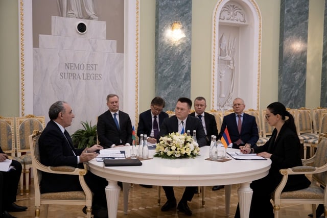 Прошла встреча генпрокуроров Армении, России и Азербайджана