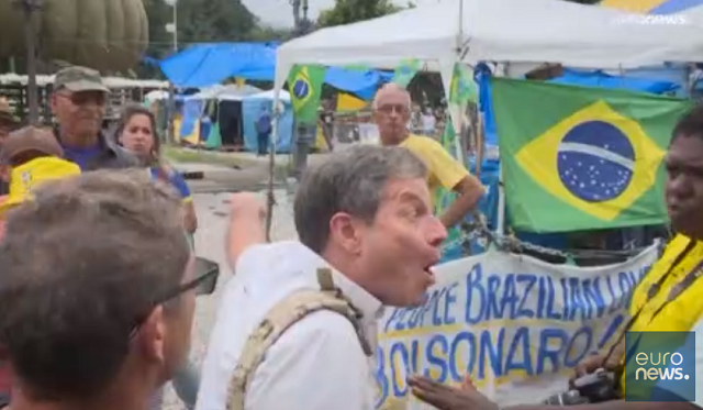 Бразилия: задержаны 1500 протестующих, Лула да Силва винит силовиков в попустительстве. Euronews
