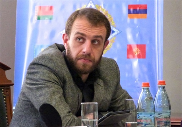 «Решения, которые на них не отразятся». Мнение о подходе властей к проблемам Абхазии. JAMnews