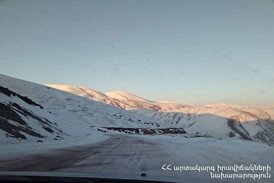 Ланджикский часток автодороги Гюмри-Ереван и Хоромский участок автодороги Хором-Артик труднопроходимы