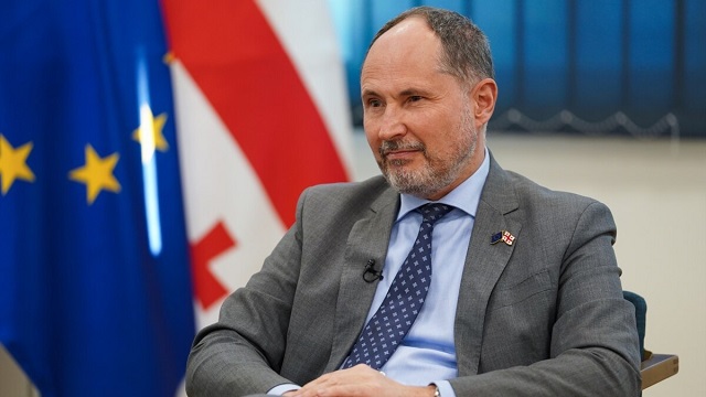 Посол Евросоюза о возобновлении полетов между Грузией и Россией. JAMnews