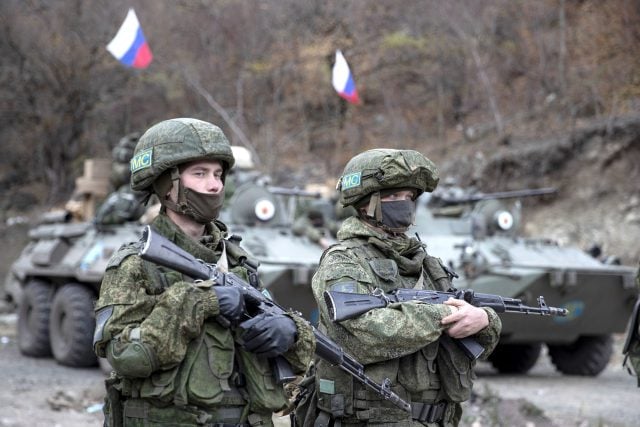 Российские миротворцы зафиксировали три нарушения режима прекращения огня в Мардакертском и Шушинском районах