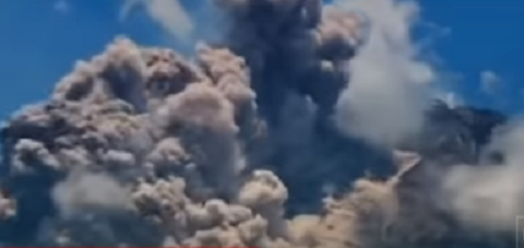 В Индонезии началось извержение вулкана Мерапи