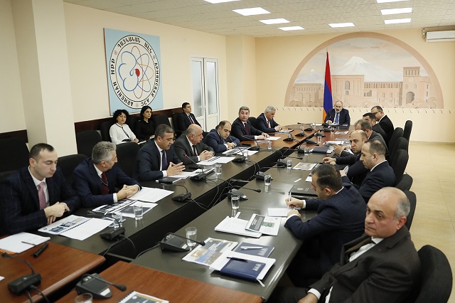 Премьер-министру представлен доклад о деятельности ЗАО “Армянская атомная электростанция” за 2022 год
