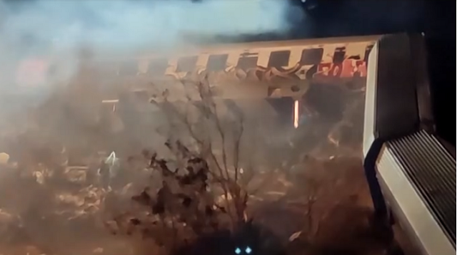 Столкновение двух поездов в Греции: более 30 погибших. Euronews
