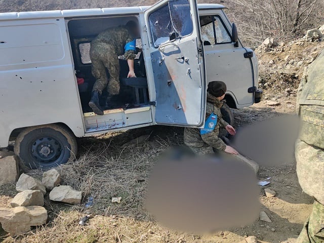 5 марта военнослужащими вооруженных сил Азербайджанской Республики был обстрелян автомобиль с сотрудниками правоохранительных органов Нагорного Карабаха. Минобороны РФ