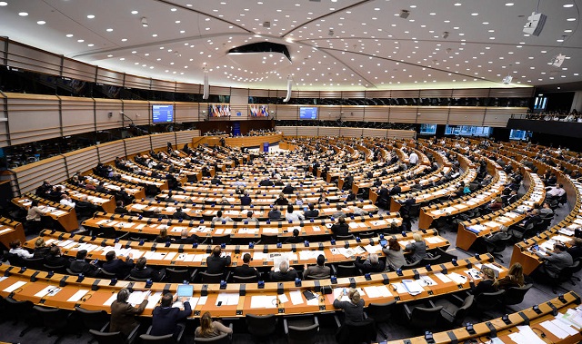 «Имя одной из проблем на пути Евросоюза — Бидзина Иванишвили» — Дебаты о Грузии в Европарламенте. JAMnews
