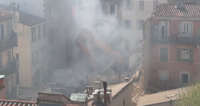 Марсель: три тела найдены в завалах обрушившегося здания. Euronews