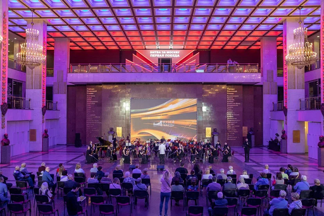 Солисты Фонда памяти Арно Бабаджаняна представили концертную программу в Музее Победы
