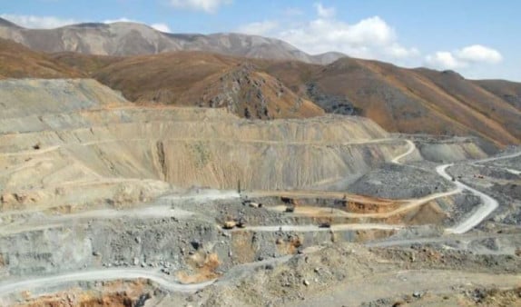 Вооруженные силы Азербайджана открыли огонь в направлении Сотского рудника: работа шахты остановлена. Pastinfo