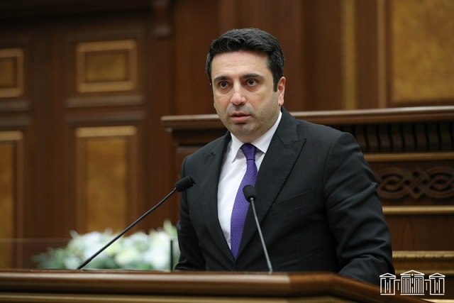 Ален Симонян: «Оппозиция вернулась со своей повесткой дня, но у нее нет повестки»