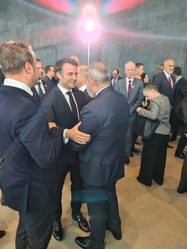 В Рейкьявике Пашинян провел краткие встречи с лидерами Франции, Германии, Латвии, Грузии и Польши