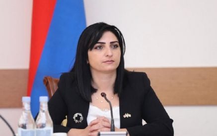 Азербайджан открыл огонь по гражданским объектам, иностранные граждане получили ранения. Тагуи Товмасян оповещает международных коллег