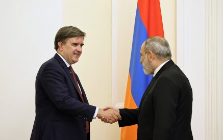 Никол Пашинян и Джеймс О’Брайен обсудили вопросы, связанные с гуманитарным кризисом в Нагорном Карабахе