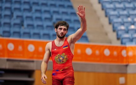 Молодежная сборная Армении по греко-римской борьбе возвращается с чемпионата Европы U20 с 5 медалями, одна из которых золотая