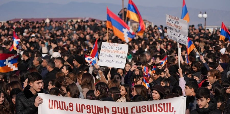 Никакая власть в Армении не уполномочена решать судьбу Арцаха без арцахских армян и всего армянства. Рубен Варданян