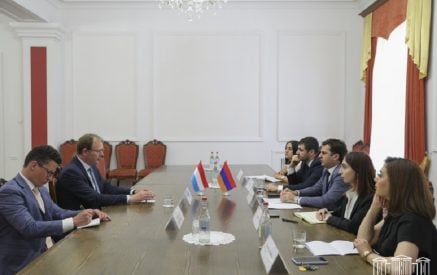 Берт-Ян Руиссен выразил готовность оказать поддержку в различных международных форматах в вопросах укрепления суверенитета и территориальной целостности Армении