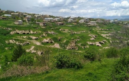 Подразделения ВС Азербайджана открыли огонь. Ранен армянский военнослужащий