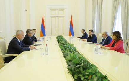 Государственный министр иностранных дел Германии подчеркнул готовность правительства своей страны к углублению сотрудничества с Арменией в различных направлениях, а также продолжению дальнейшего содействия в процессе реализации демократических реформ