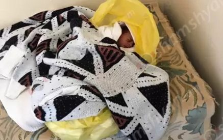 В полиэтиленовом пакете возле часовни был найден новорожденный ребенок. Shamshyan.com