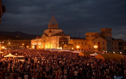 Участники митинга в Арцахе обратились к братьям и сестрам Диаспоры и Армении