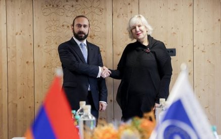 Глава МИД Армении поприветствовал заявления Комиссара Совета Европы по правам человека относительно гуманитарной ситуации в Нагорном Карабахе, сделанные накануне и с момента блокирования Лачинского коридора в целом