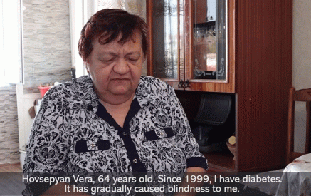 Страдающая диабетом, слепая, прикованная к инвалидной коляске и получающая гемодиализ Вера Овсепян не хочет покидать Арцах, чтобы пройти лечение в Армении