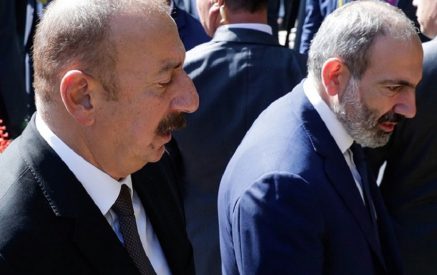 Ереван и Баку не готовы заключать мирный договор на любых условиях, предстоит еще разрешить некоторые сложные вопросы. Гончар