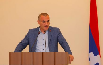 Завершены полномочия депутата НС Арцаха Артура Арутюняна