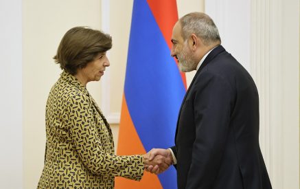 Мой визит – это еще одно проявление дружественных отношений Франции к Армении, и, помимо дружбы, это еще и проявление солидарности. Катрин Колонна