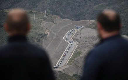 Мы начинаем новую программу финансовой поддержки по покрытию первоочередных расходов наших братьев и сестер, вынужденно перемещенных из Нагорного Карабаха. Пашинян