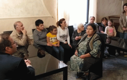 Посол Ирана в Армении встретился в Капане с вынужденными переселенцами из Арцаха