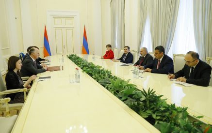 Лео Докерти подчеркнул, что недавний официальный визит министра иностранных дел Республики Армения Арарата Мирзояна в Великобританию придал новый импульс расширению и углублению двусторонних связей
