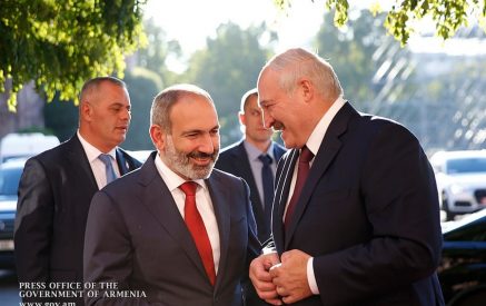 Пашинян сообщил президенту Беларуси, что не сможет принять участие в заседании Совета коллективной безопасности ОДКБ