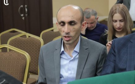 Алиев снова солгал, в Нагорном Карабахе в результате сентябрьской агрессии погиб как минимум 21 мирный житель, в том числе 6 детей, 7 стариков, 2 женщины. Артак Бегларян