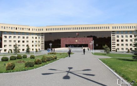 В результате обстрела со стороны Азербайджана смертельно ранен военнослужащий Минобороны