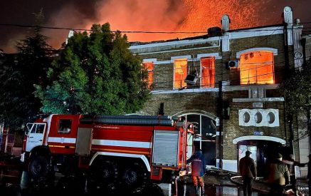Пожар в Национальной галерее Абхазии: «Сажа под ногтями – вот, что осталось от культурного наследия моего народа». JAMnews