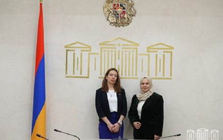 Посол ОАЭ в Армении – в парламенте