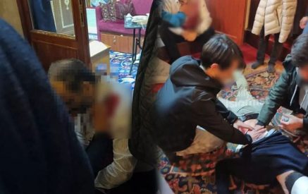 Духовный лидер стамбульской мечети получил ножевое ранение
