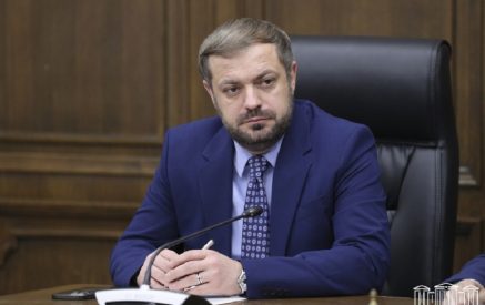 Депутат НС Армени Геворк Папоян представил прошение об отставке