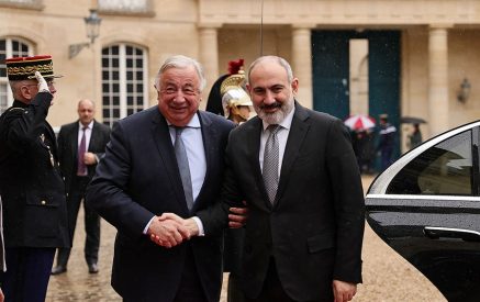 Жерар Ларше еще раз подтвердил полную поддержку Армении и армянскому народу со стороны Сената Франции