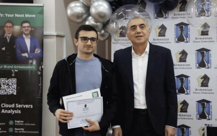 Мануэль Петросян — чемпион Армении по быстрым шахматам