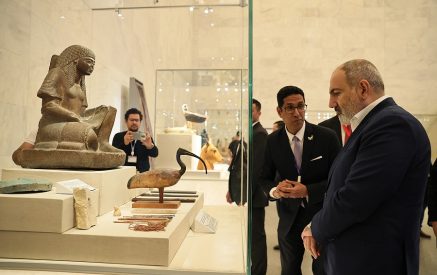 Пашинян посетил Национальный музей египетской цивилизации