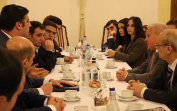 Представители молодежной организации РПА во главе с Эдуардом Шармазановым встретились с послом России в Армении Сергеем Копыркиным